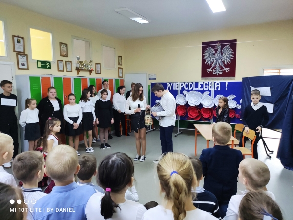 Niepodległa - niepokorna